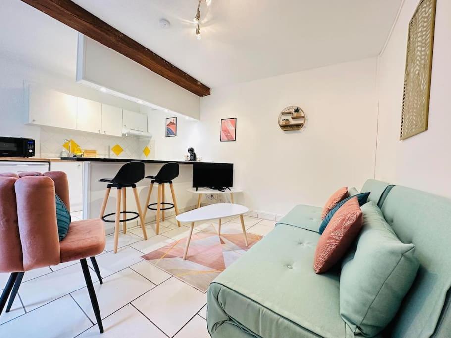 Appartement Confidentiel ล็อง ภายนอก รูปภาพ