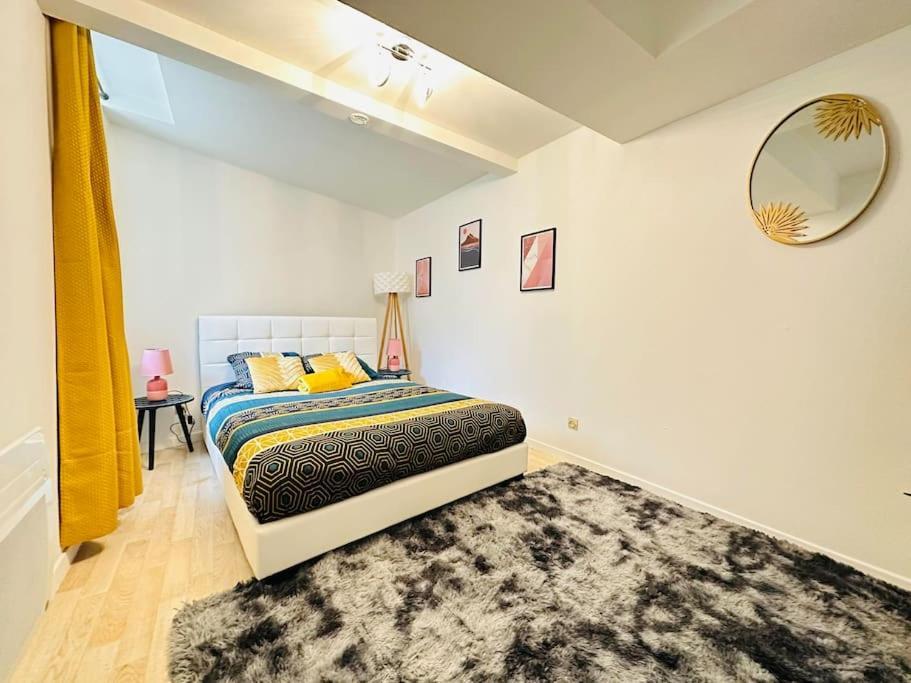Appartement Confidentiel ล็อง ภายนอก รูปภาพ