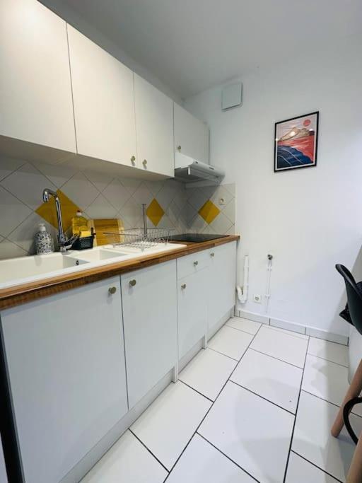 Appartement Confidentiel ล็อง ภายนอก รูปภาพ